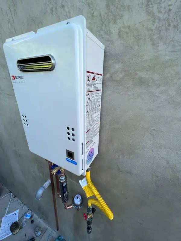 Tankless water heater installation for Grove Park- Sunset homes